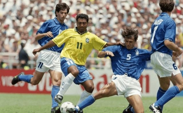 许多人都质 许多人都质